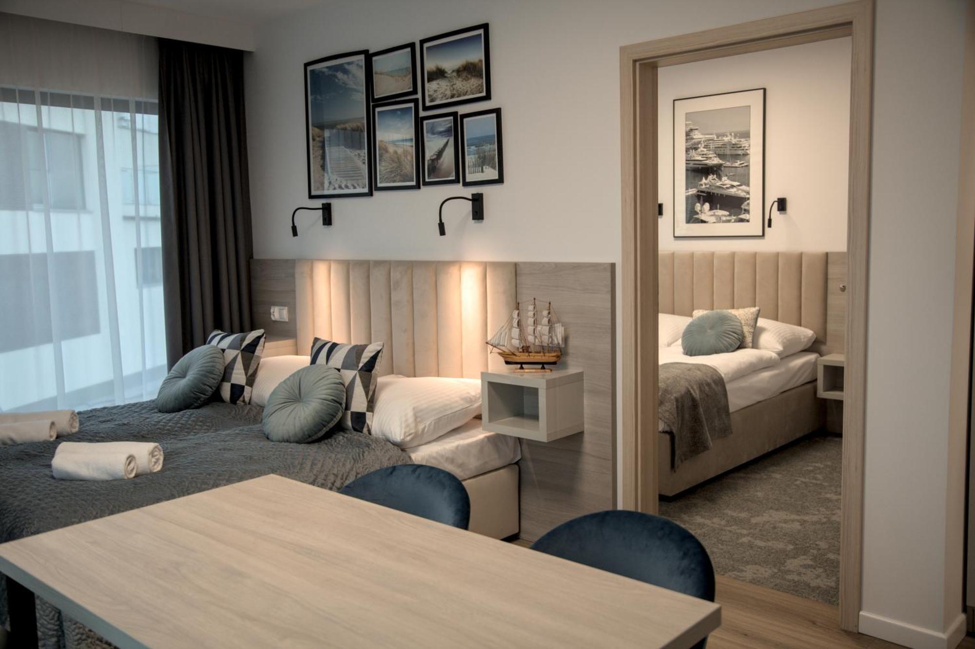 Hotel I Apartamenty Gorzelanny Dźwirzyno Exteriör bild