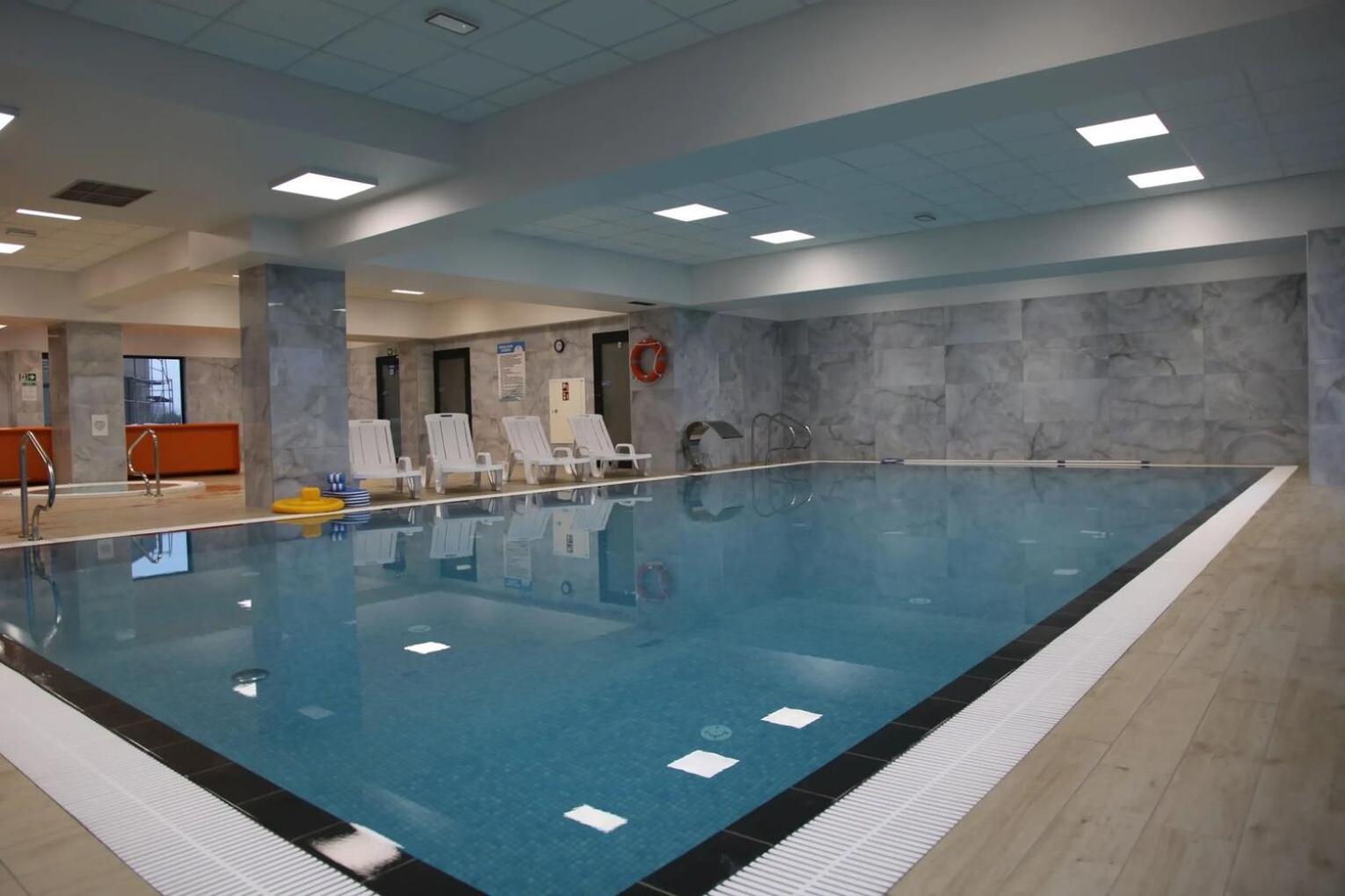 Hotel I Apartamenty Gorzelanny Dźwirzyno Exteriör bild